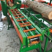 Holzzuführung, Doppel-Kettenförderer