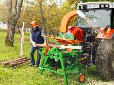 Posch Entrinden von Holzstämmen