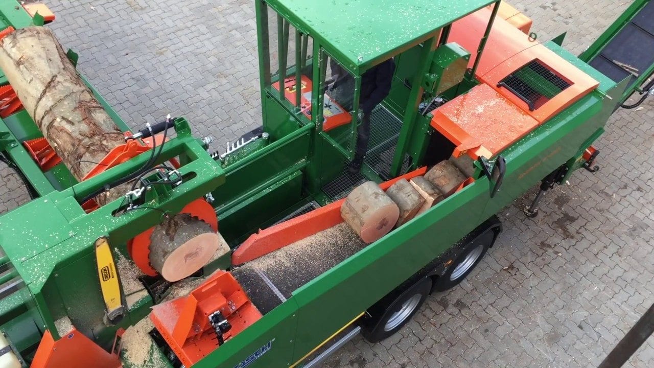Mobile Brennholzaufbereitung mit SpaltFix K-Vario | POSCH Leibnitz