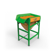 Fagoteuse de Posch : le nettoyage des bûches grâce à des rouleaux en rotation et un maillage dirigé vers le haut, silencieux