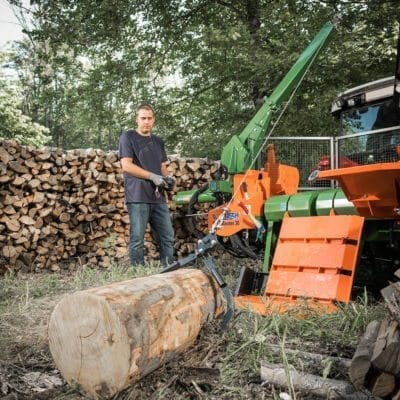 Holzspalter liegend mit Seilwinde, Funkbedienung