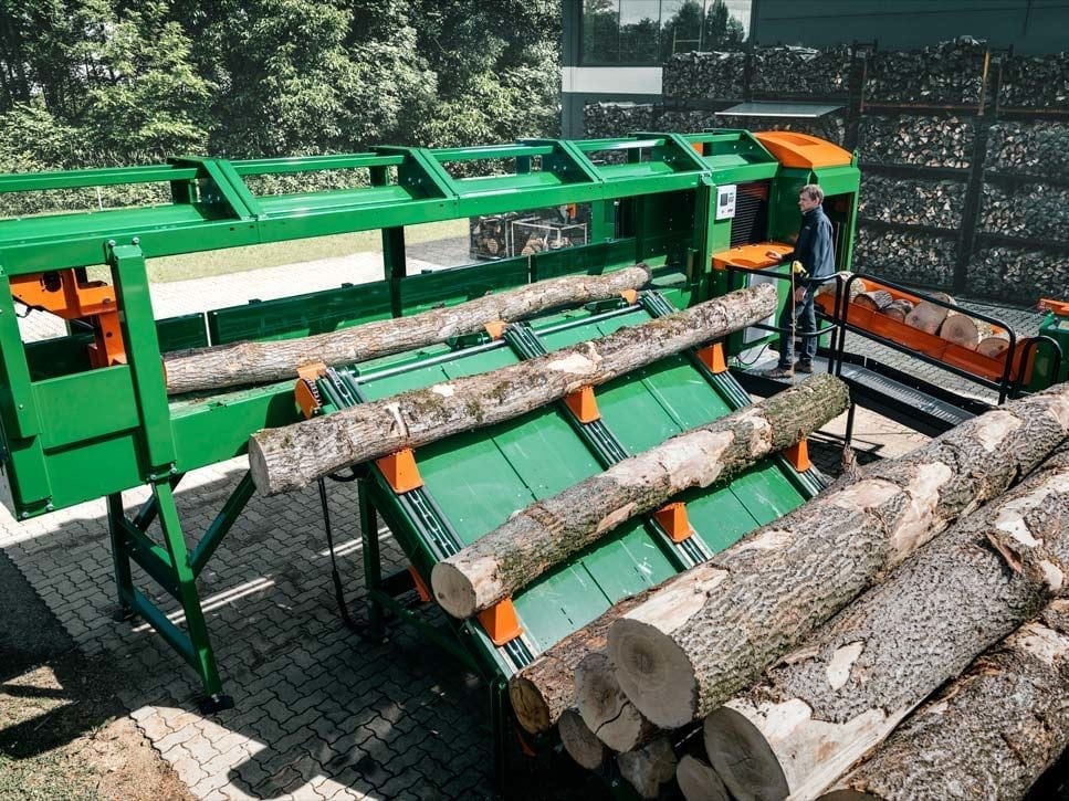 Fendeuse à bois pour bois de chauffage jusqu'à Ø203mm sans hache