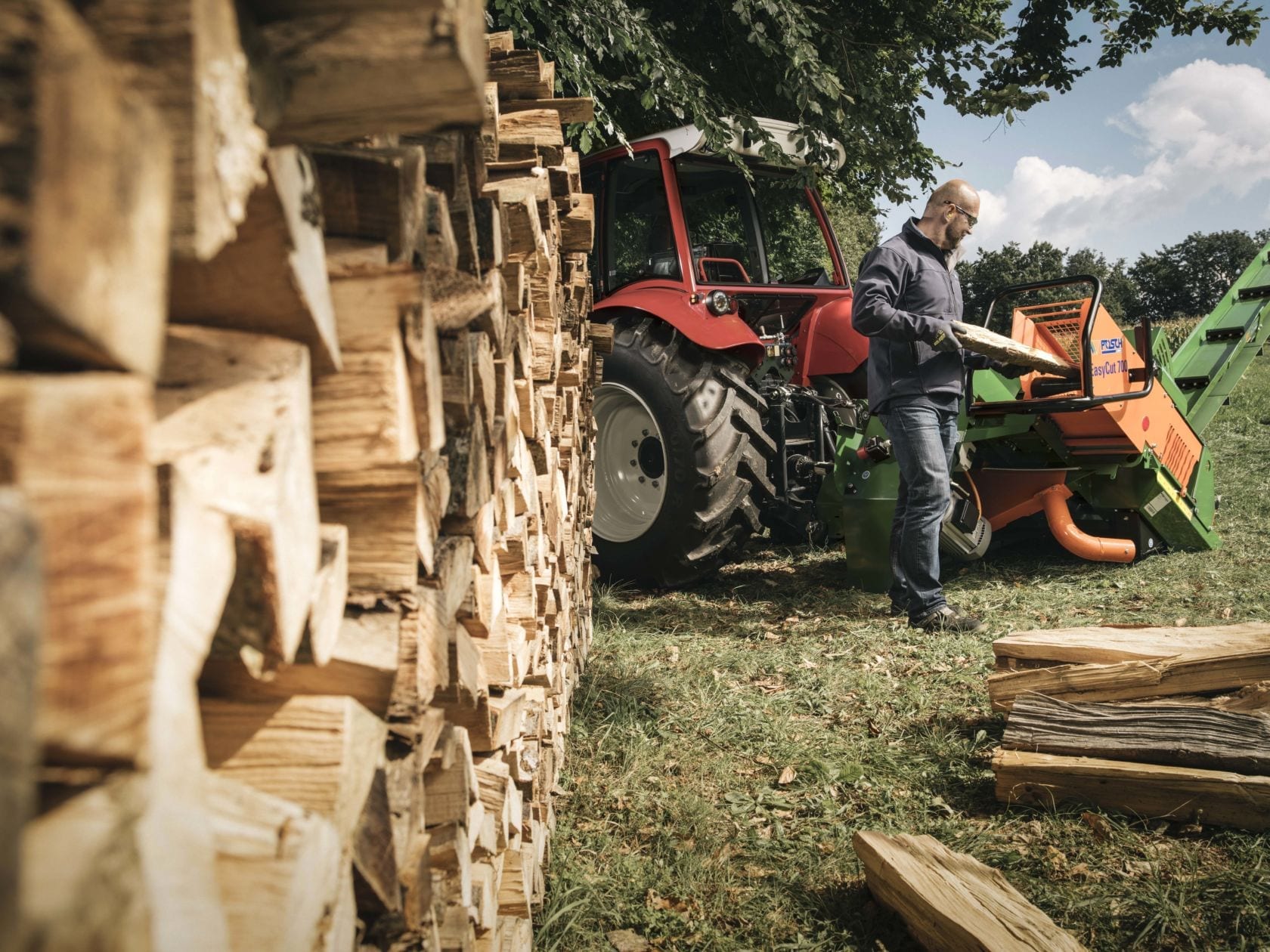 Schnell und sicher Brennholz machen